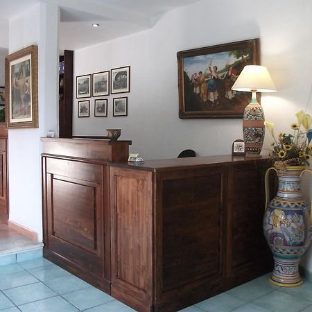 Residence Hotel Eden 팔리누로 외부 사진