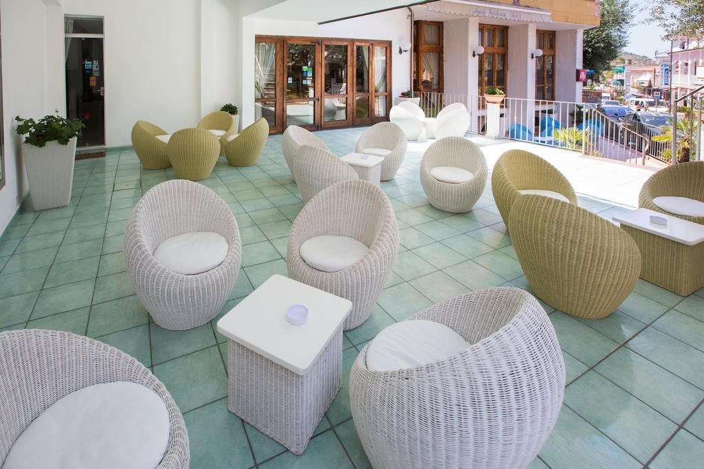 Residence Hotel Eden 팔리누로 외부 사진